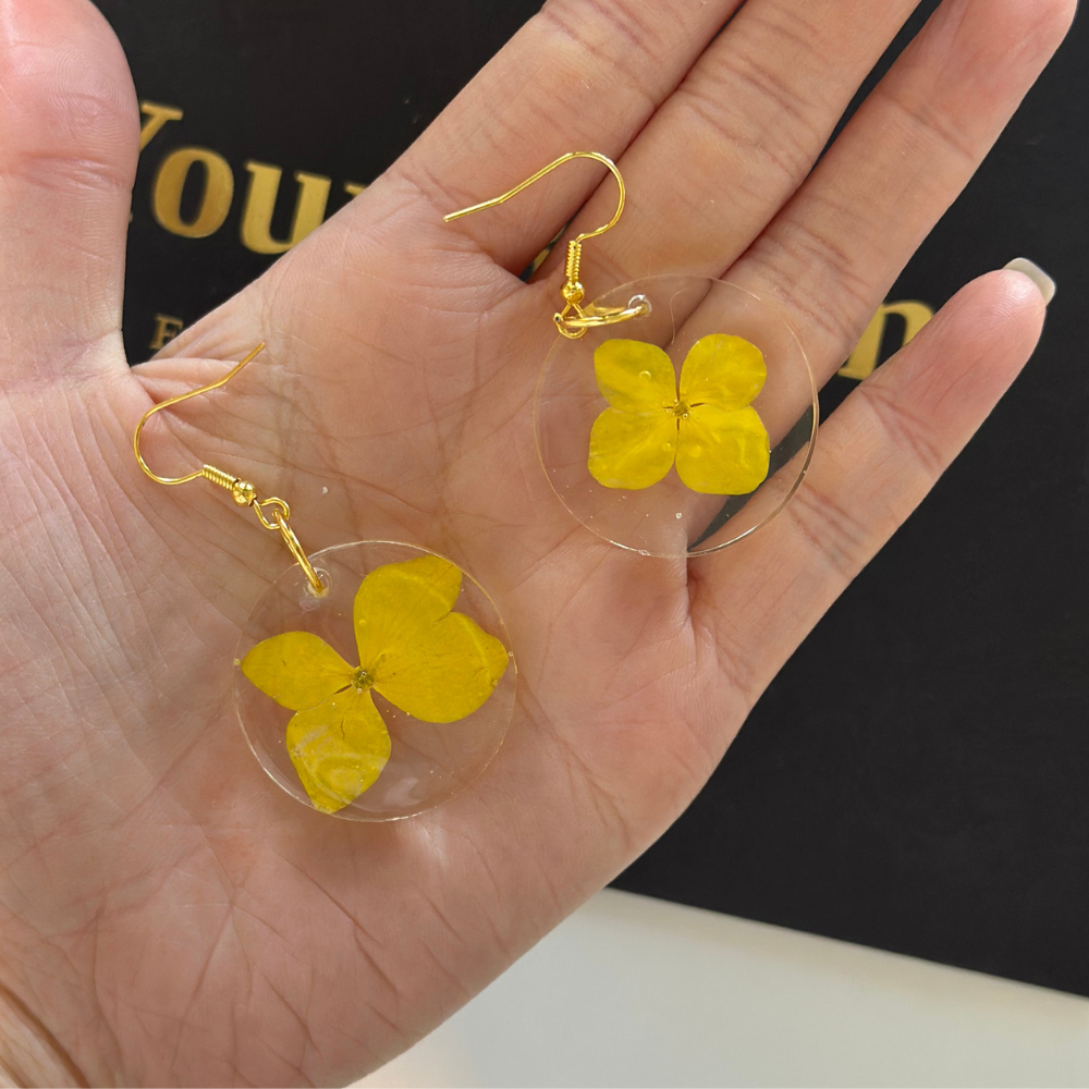Handmade Resin Dried Flower Earrings - Yellow