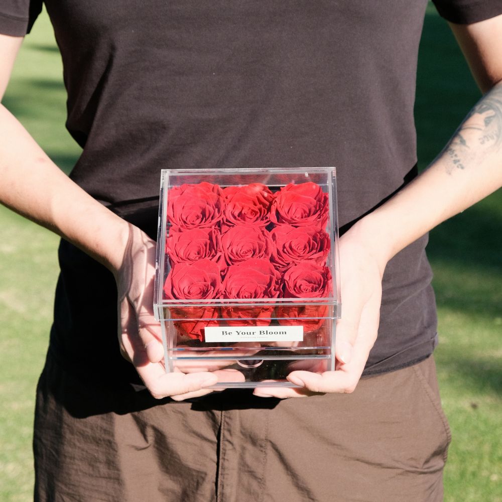 Small Everlasting Rose Acrylic Box - Red