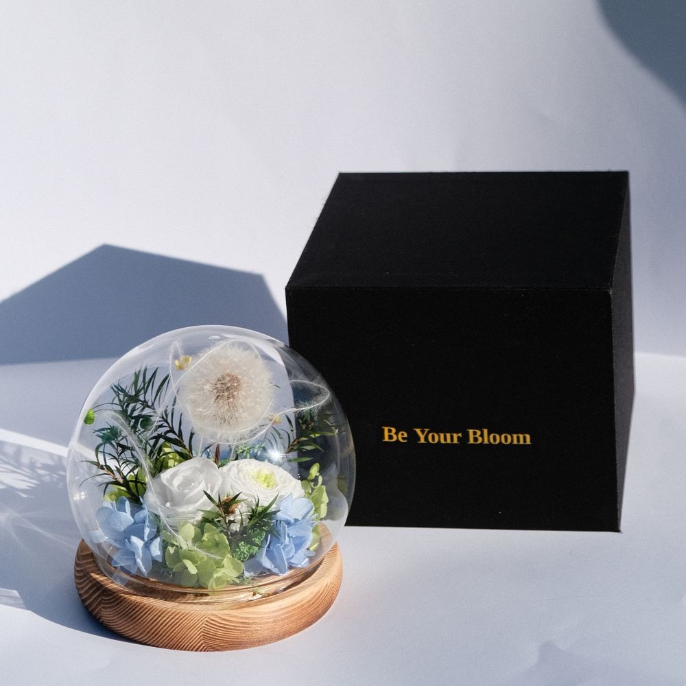 Everlasting Dandelion Glass Dome with LED Lights - Blue