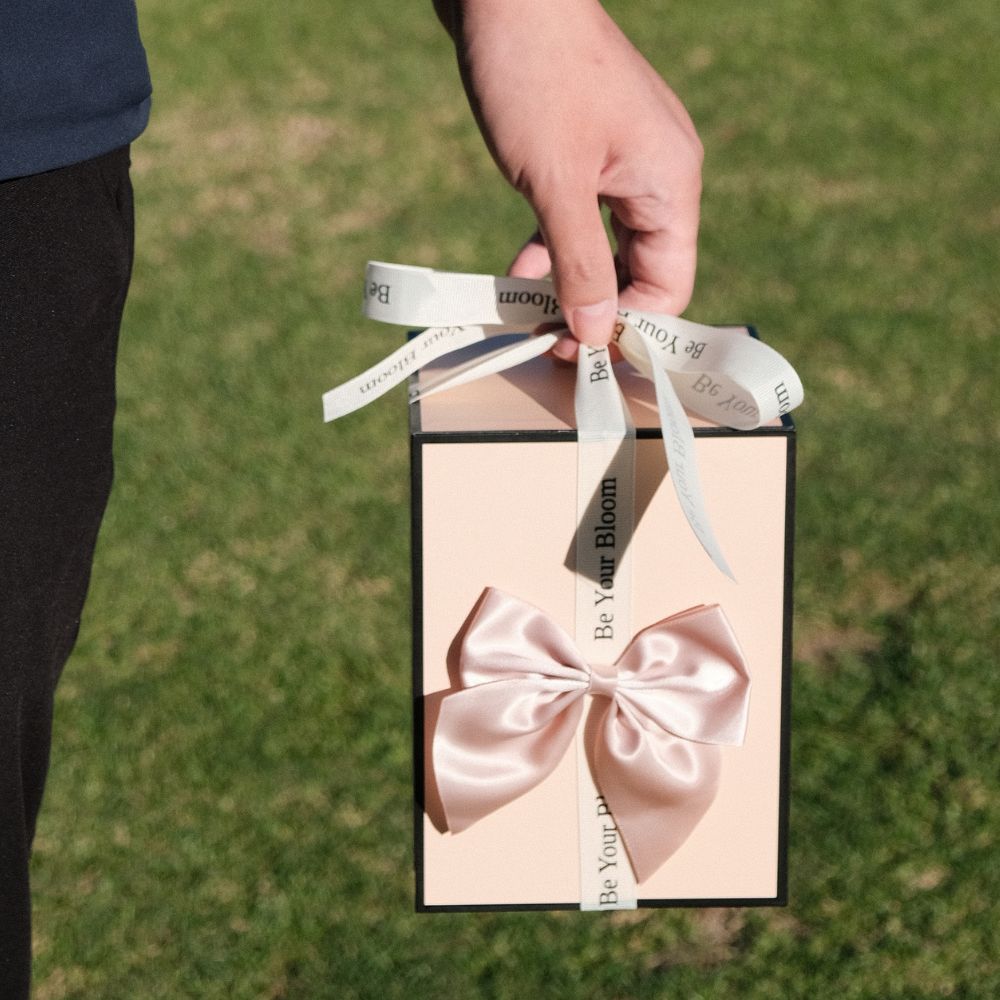 Everlasting Flower Bear Gift Box for Proposal- Pink