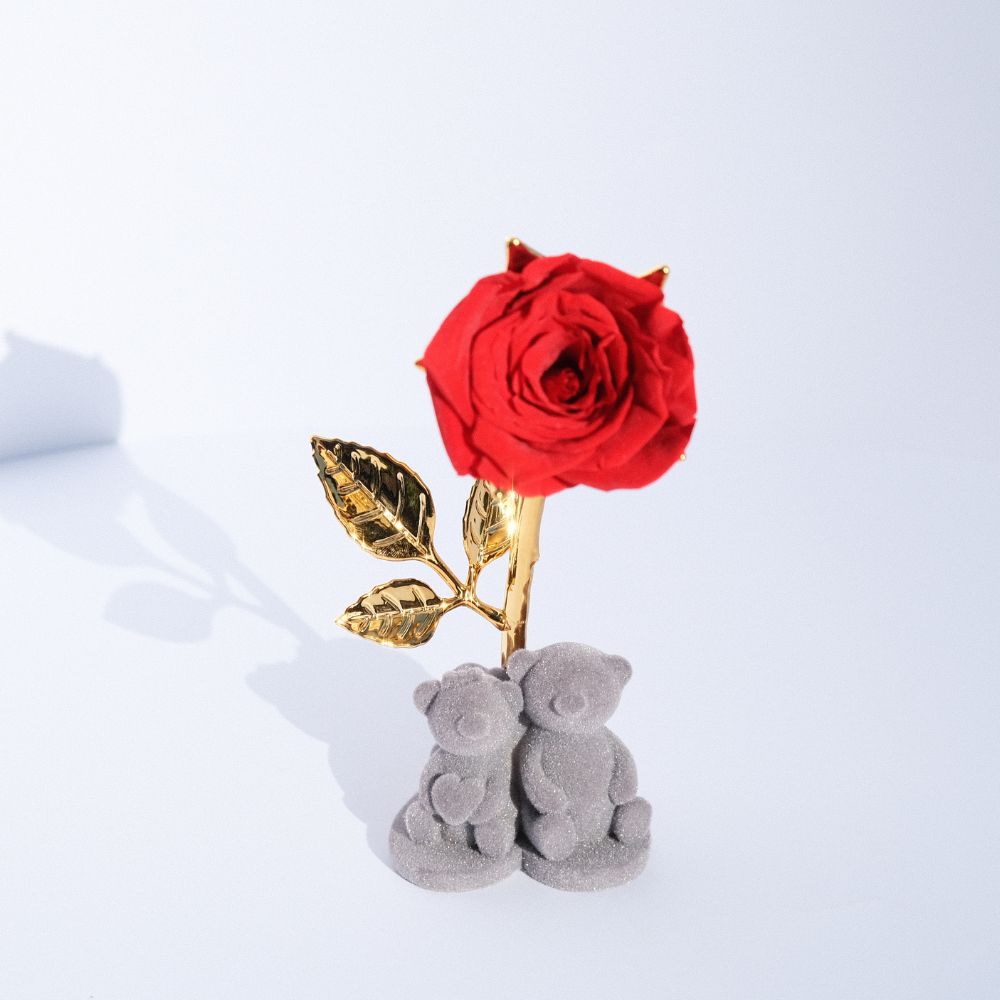 Golden Everlasting flowers with two teddy bear - Red
