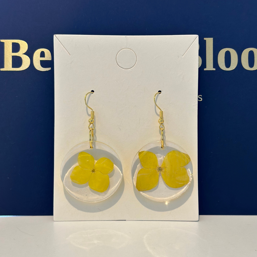 Handmade Resin Dried Flower Earrings - Yellow